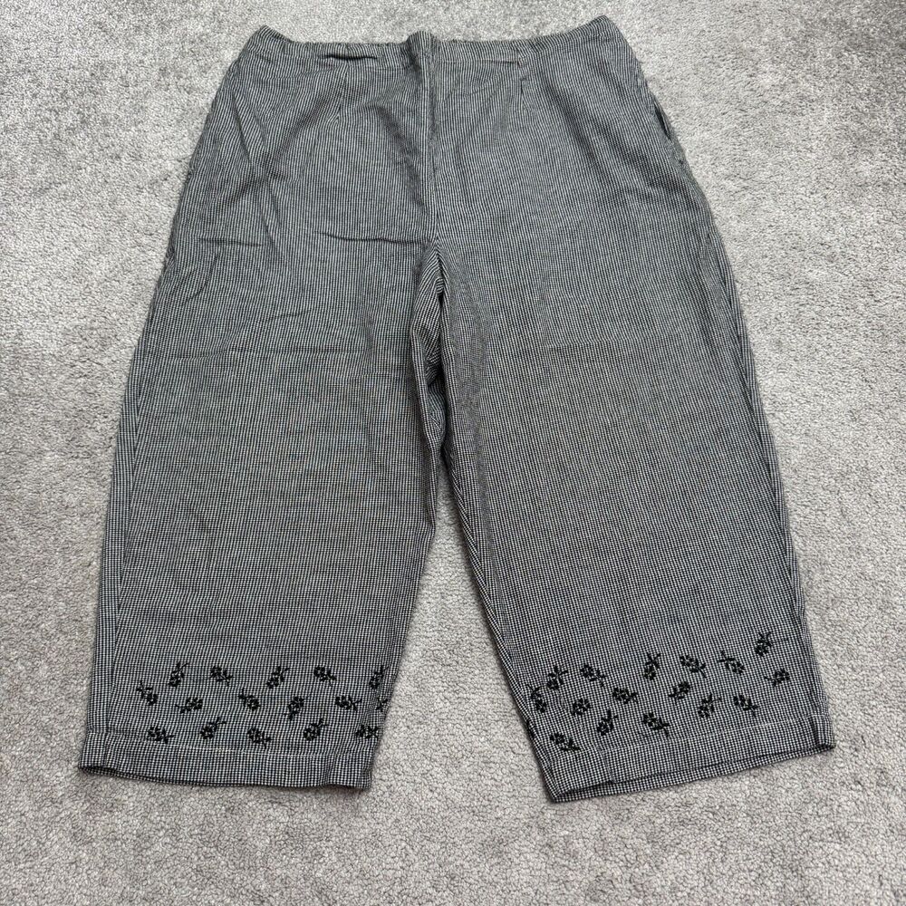 Jennifer Moore Gingham Floral Embroidered Capri Pants Womens Large Black White